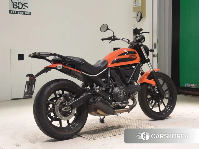 Проданный Ducati SCRAMBLER SIXTY2 2016 из Японии, фото 2