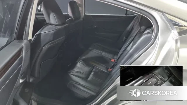 Lexus ES300h 7th generation id 3292239 из Кореи 15