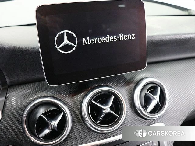 Mercedes-Benz A-Class W176 id 3814405 из Кореи 17