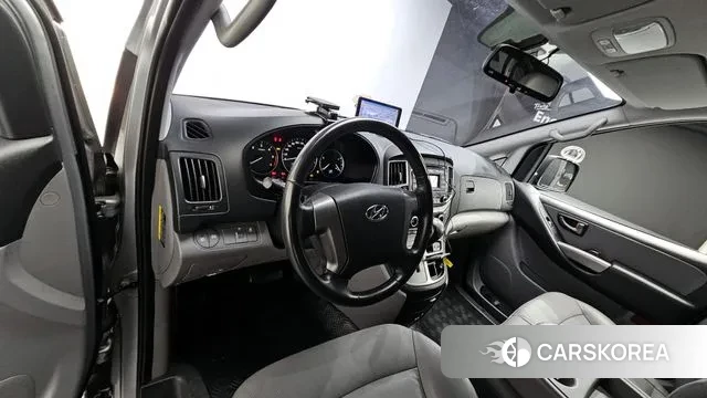 Hyundai The New Grand Starex id 3484757 из Кореи 17