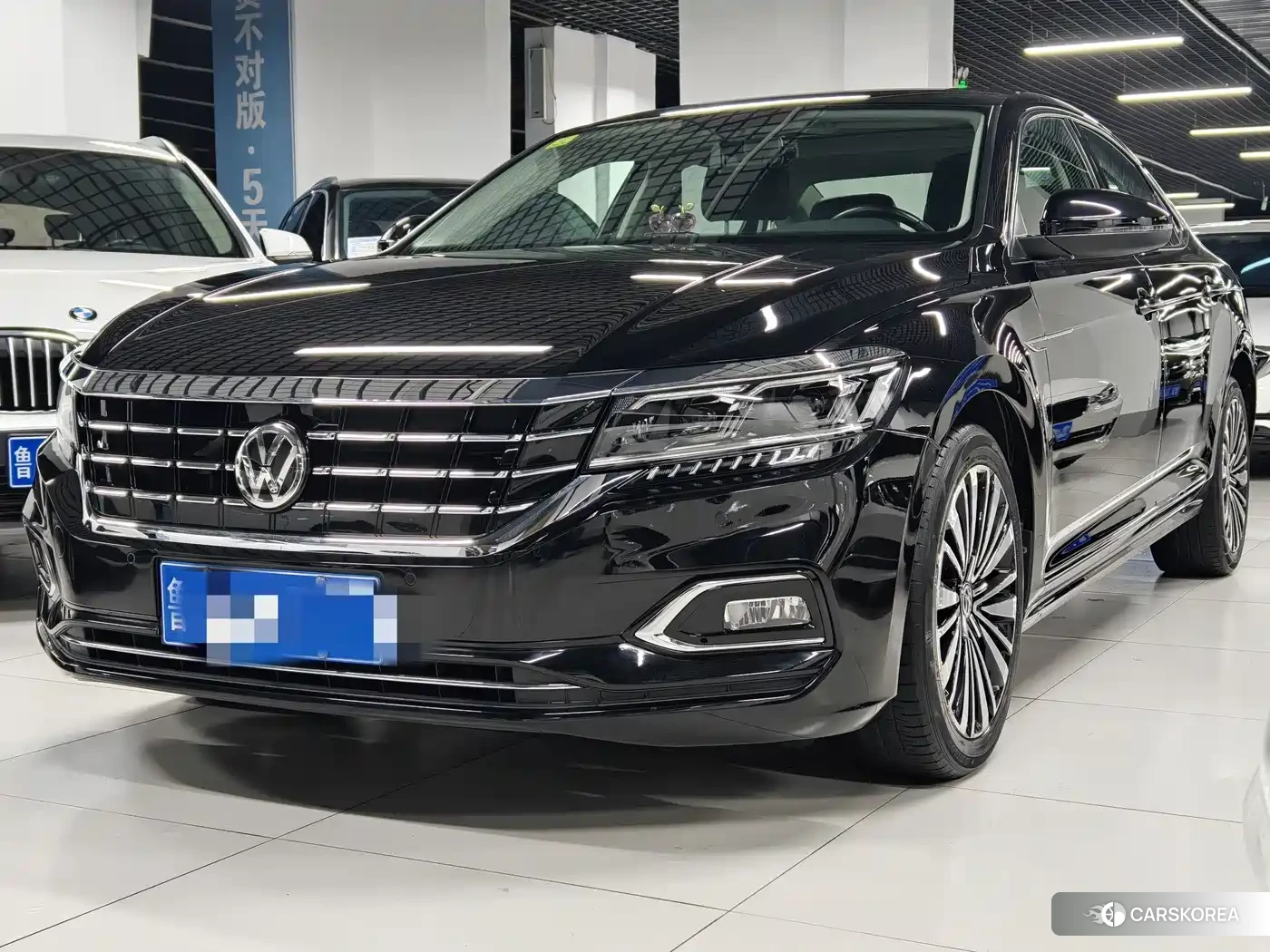 Volkswagen Passat id 4629171 из Китая 13