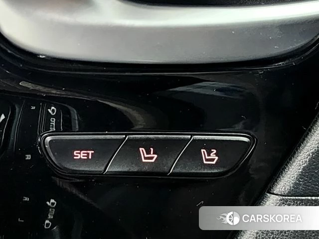 Kia The New Niro id 3861176 из Кореи 14