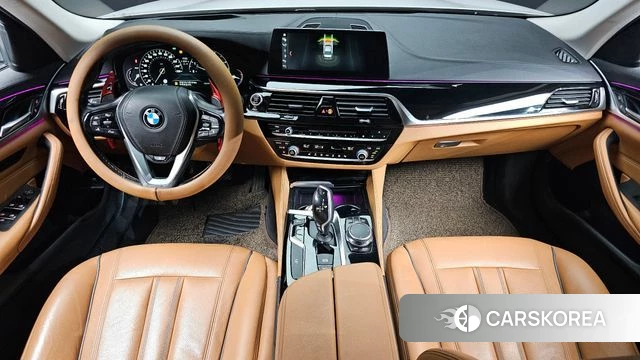 BMW 5 Series (G30) id 4477584 из Кореи 17