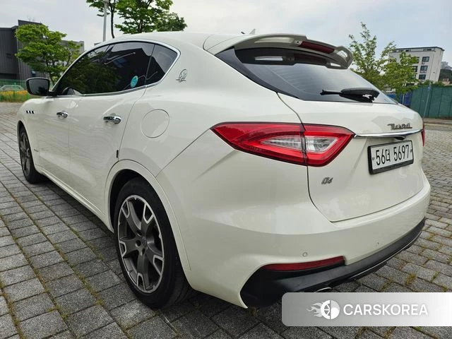 Maserati Levante id 4356788 из Кореи 17