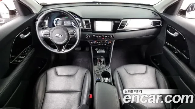 Kia Niro id 2903176 из Кореи 17