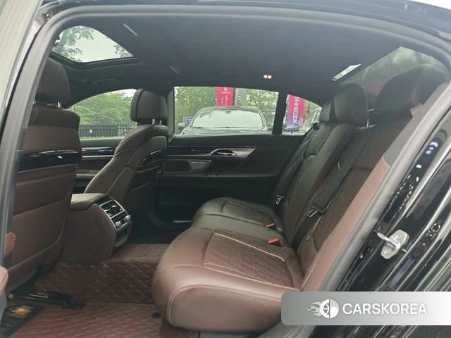 BMW 7 series id 4254466 из Китая 25