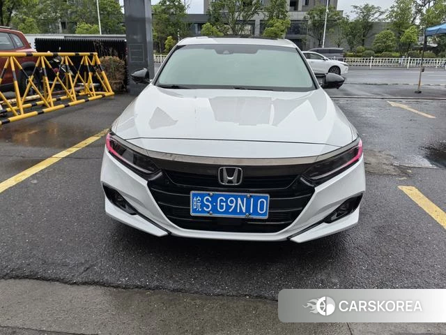 Honda Accord id 4333507 из Китая 11