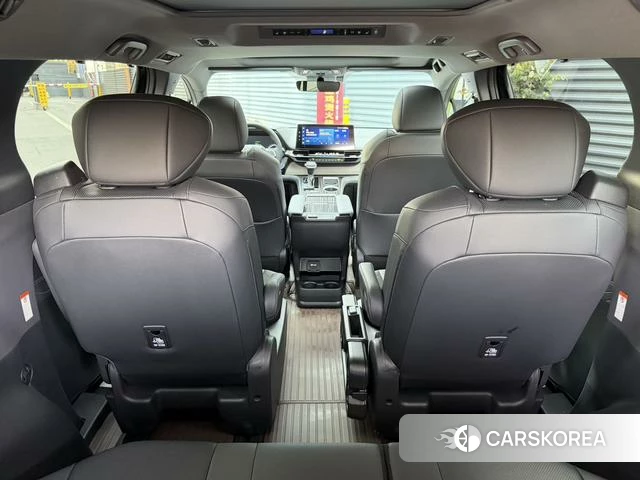 Toyota Grevia id 3913704 из Китая 12