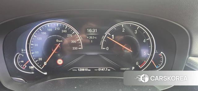 BMW 5 Series (G30) id 4325759 из Кореи 13