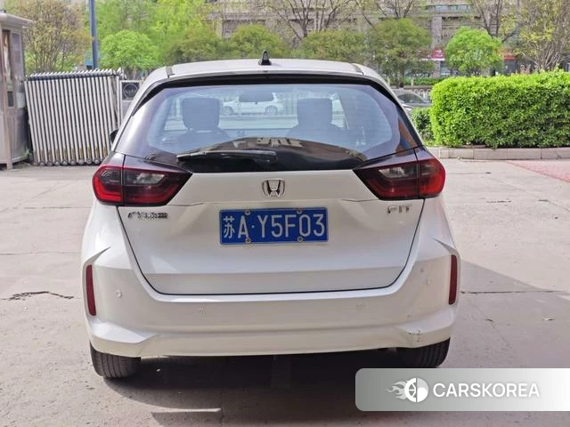 Honda Fit id 4271188 из Китая 8
