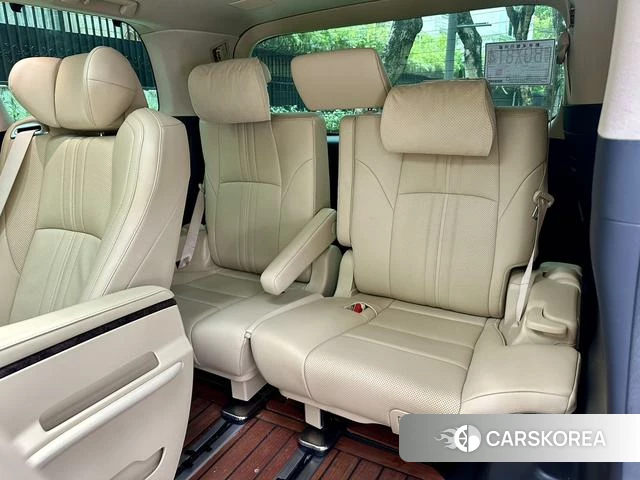 Toyota Elfa id 4365955 из Китая 15