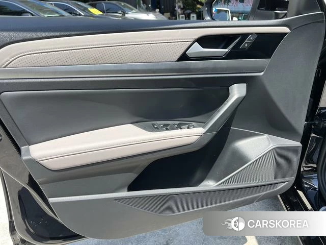 Volkswagen Lavida id 4275791 из Китая 23