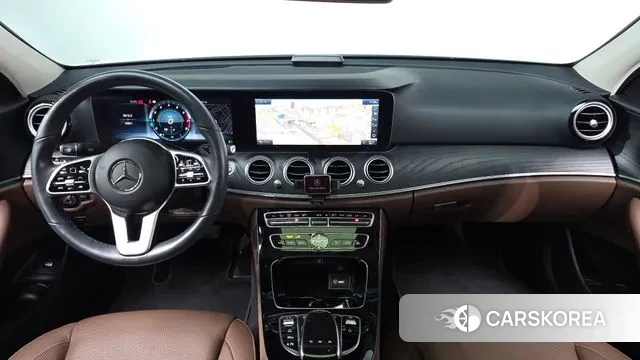 Mercedes-Benz E-Class W213 id 3449174 из Кореи 17