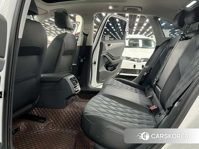 Volkswagen Sagitar id 4328609 из Китая 11