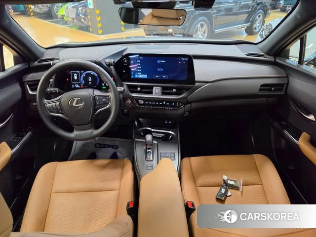 Lexus UX300h id 4691187 из Кореи 16