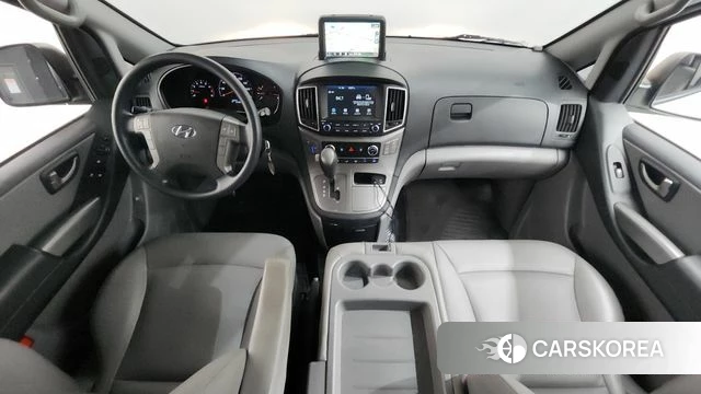 Hyundai The New Grand Starex id 4594825 из Кореи 29