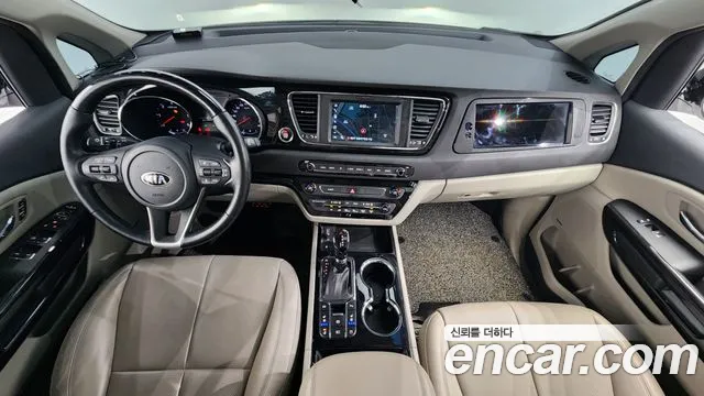 Kia The New Carnival id 2681690 из Кореи 17