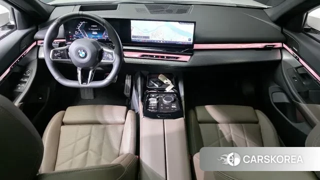 BMW 5 Series (G60) id 3679420 из Кореи 17