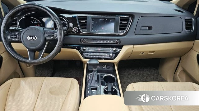 Kia The New Carnival id 3924317 из Кореи 17