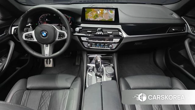BMW 5 Series (G30) id 4371039 из Кореи 34