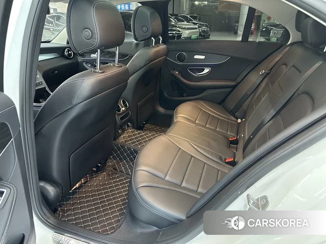 Mercedes-Benz Class C id 4314377 из Китая 31