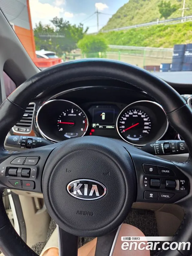 Kia All New Carnival id 2850743 из Кореи 8