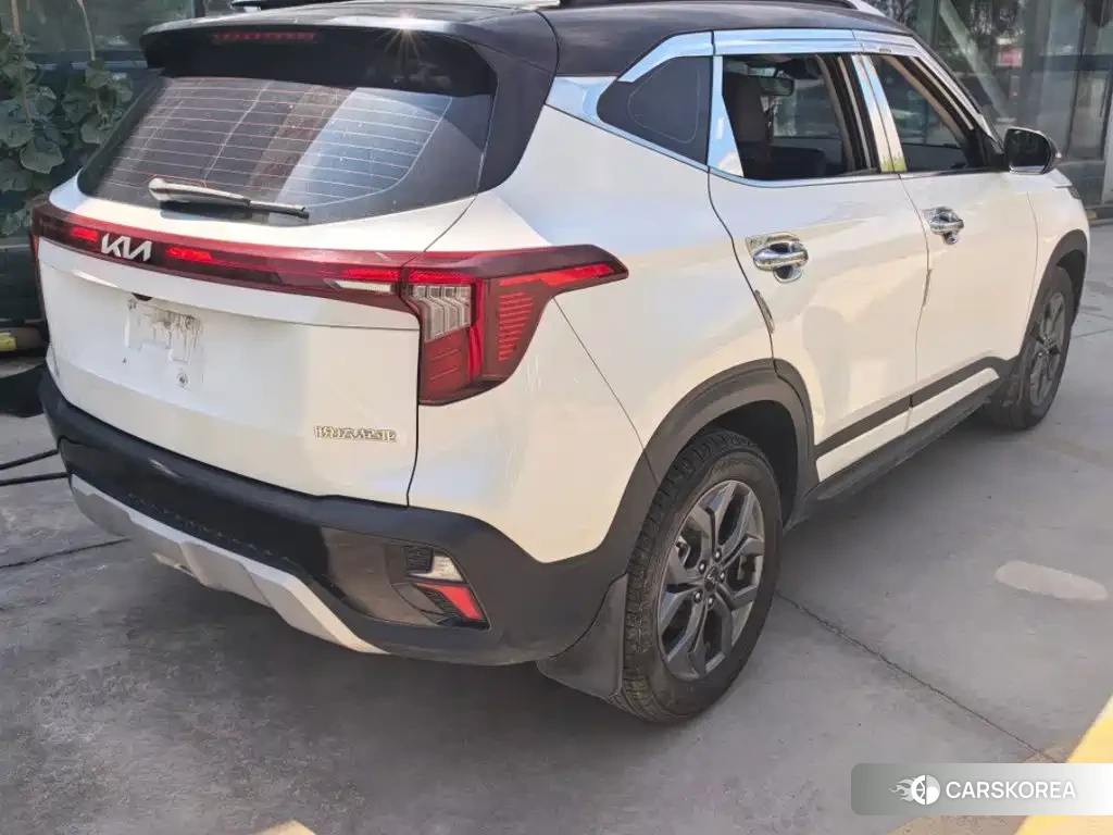 Kia Seltos id 4644534 из Китая 7