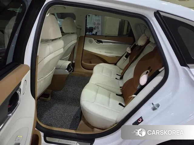 Hyundai The New Grandeur IG Hybrid id 3577011 из Кореи 17