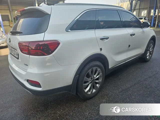 Kia The New Sorento id 3583330 из Кореи 17