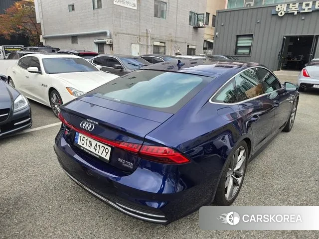 Audi A7 (4K) id 3356158 из Кореи 17