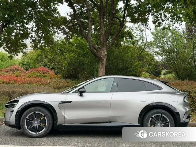 Xiaomi Car Xiaomi YU7 id 3957721 из Китая 7