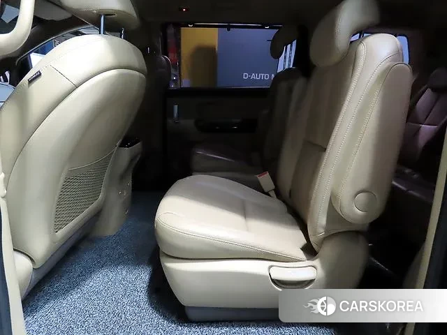 Kia The New Carnival id 3464970 из Кореи 17