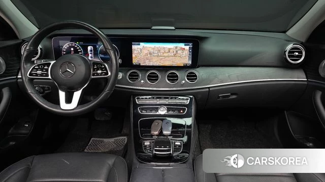 Mercedes-Benz E-Class W213 id 4310607 из Кореи 29