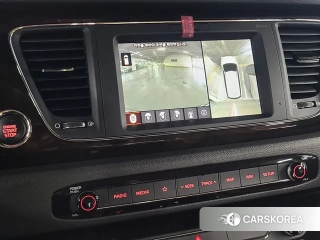 Kia The New Carnival id 3193220 из Кореи 7