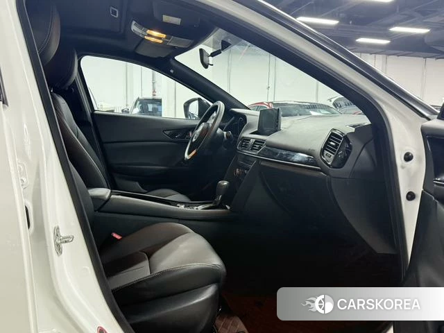 Mazda CX-4 id 4263398 из Китая 19