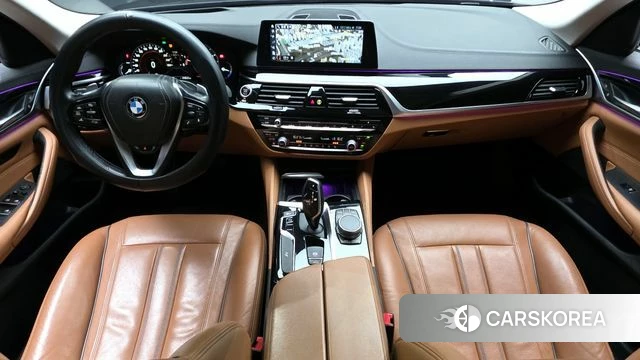 BMW 5 Series (G30) id 4385127 из Кореи 29