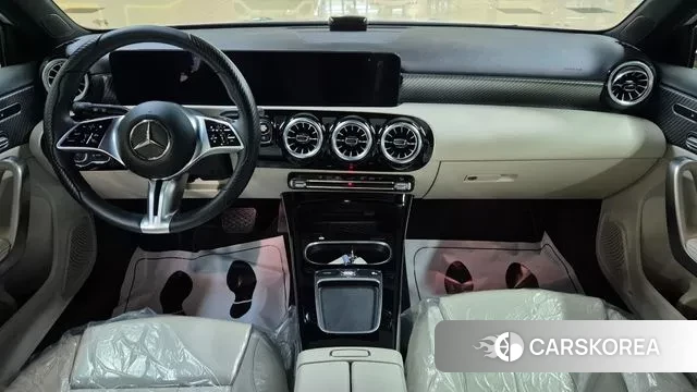 Mercedes-Benz A-Class W177 id 3689529 из Кореи 17