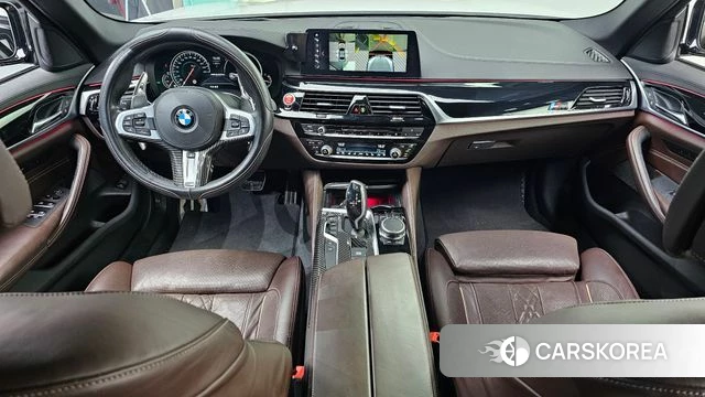 BMW 5 Series (G30) id 4557900 из Кореи 17