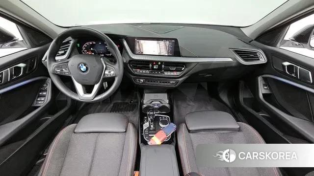 BMW 1 Series (F40) id 2970057 из Кореи 17