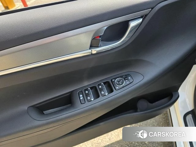 Hyundai The New Grandeur IG id 4250236 из Кореи 17