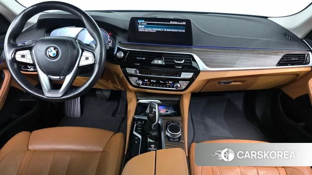 BMW 5 Series (G30) id 3853008 из Кореи 17