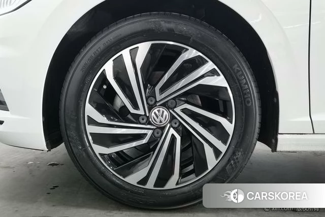 Volkswagen Sagitar id 4273239 из Китая 21