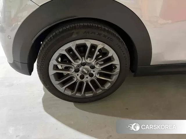 Mini Cooper C 4th generation id 3638763 из Кореи 7