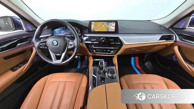 BMW 5 Series (G30) id 4389969 из Кореи 17