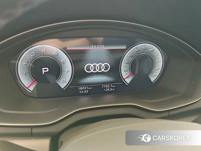 Audi Q5L id 4278150 из Китая 7