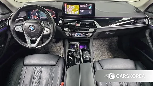 BMW 5 Series (G30) id 3417317 из Кореи 17