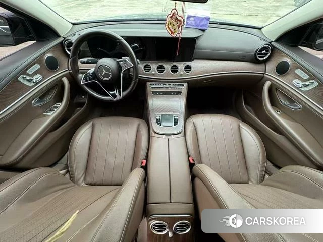 Mercedes-Benz E-class id 4380619 из Китая 12