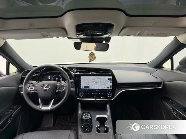 Lexus RZ id 3890497 из Китая 17