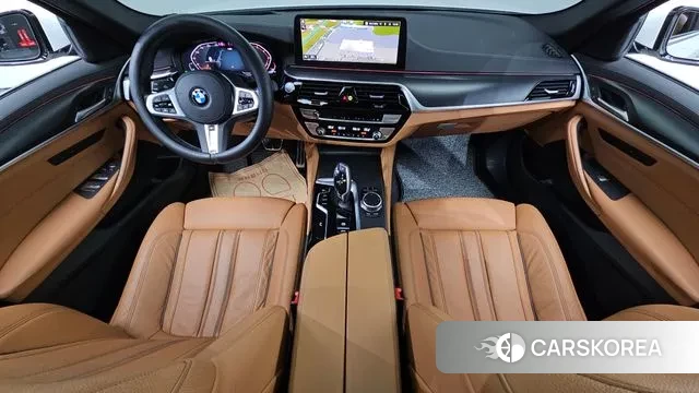 BMW 5 Series (G30) id 3600211 из Кореи 17