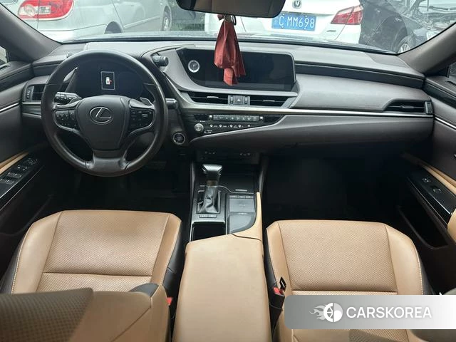 Lexus ES id 4291421 из Китая 7